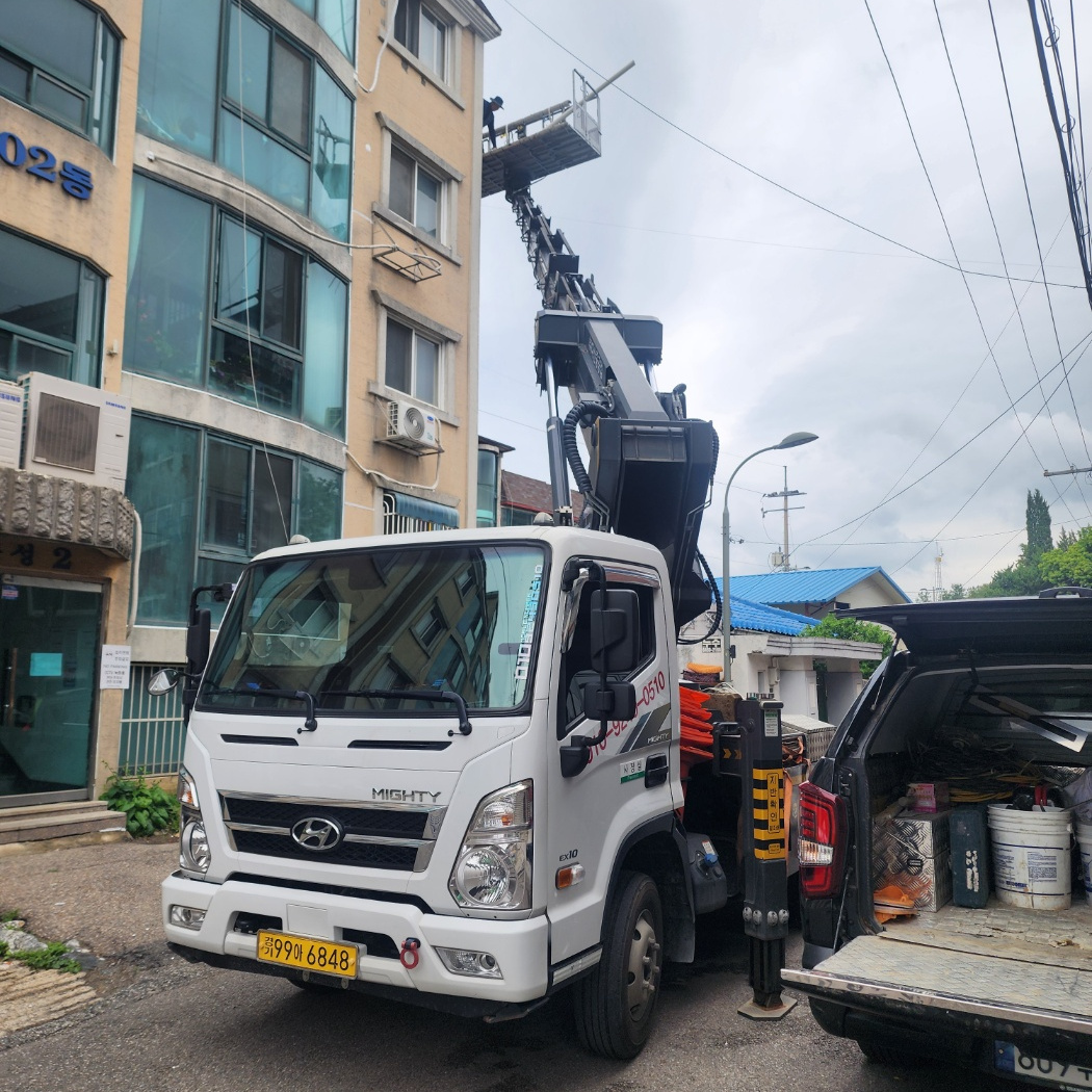 가로수 전지 스카이차 작업사진